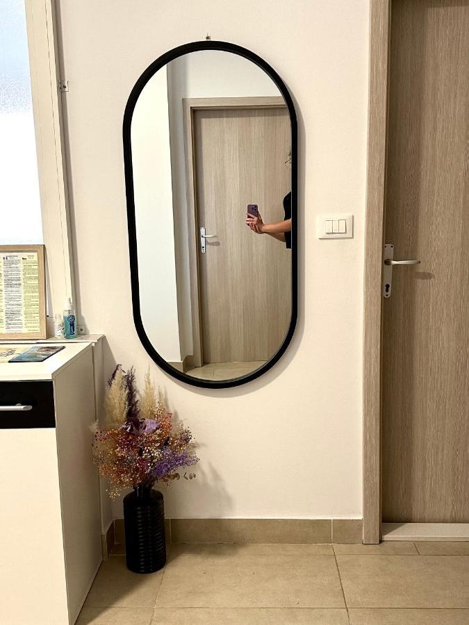 Апартаменти Apartman Nela Kastel Sucurac Екстер'єр фото